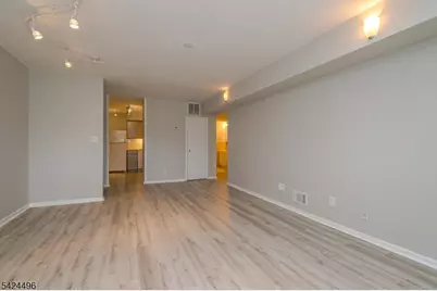 12 J Avon Dr, East Windsor Township, NJ 08520 - Photo 5
