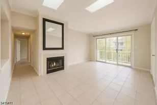 316 Red Crest Ln, Branchburg Township, NJ 08876 - Photo 3
