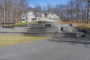 101 Rippling Brook Way, Bernardsville, NJ 07924 - Photo 41