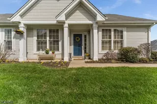 11 Stafford Ln, White Township, NJ 07823 - Photo 3
