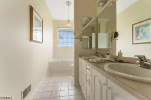 11 Stafford Ln, White Township, NJ 07823 - Photo 19