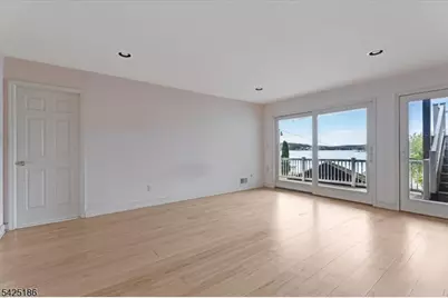 159 McGregor Ave, Mount Arlington, NJ 07856 - Photo 13