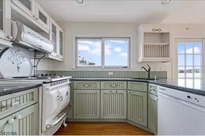 159 McGregor Ave, Mount Arlington, NJ 07856 - Photo 21