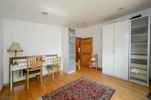 513 E Price St, Linden, NJ 07036 - Photo 13