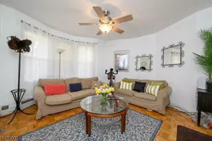 513 E Price St, Linden, NJ 07036 - Photo 5