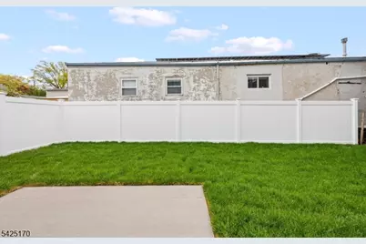 402 Rutgers Ave, Hillside, NJ 07205 - Photo 25