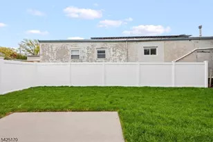 402 Rutgers Ave, Hillside, NJ 07205 - Photo 25