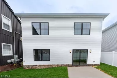 404 Rutgers Ave, Hillside, NJ 07205 - Photo 5