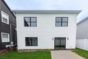 404 Rutgers Ave, Hillside, NJ 07205 - Photo 5