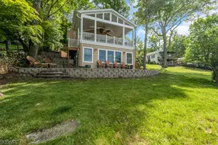 423 Lakeside Blvd, Hopatcong, NJ 07843 - Photo 5