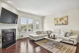 35 Albert Ct, Randolph Township, NJ 07869 - Photo 5