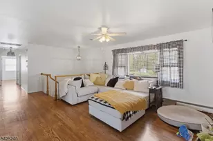 241 Woodside Ln, Bridgewater, NJ 08807 - Photo 7