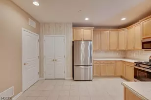2108 Conrad Way, Franklin Township, NJ 08873 - Photo 11