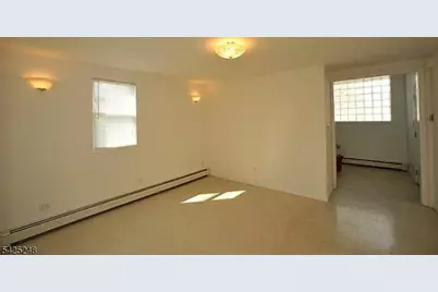 540 Joyce St, Orange, NJ 07050 - Photo 7