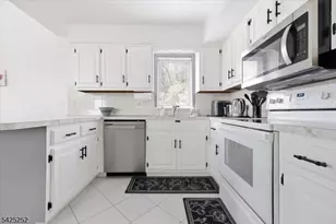 52 Adams Terrace, Clifton, NJ 07013 - Photo 11