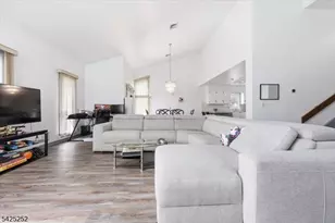 52 Adams Terrace, Clifton, NJ 07013 - Photo 5
