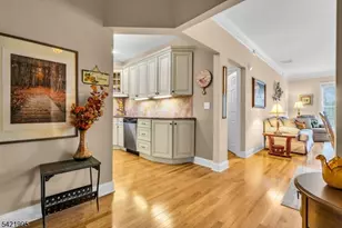 58 Brooklake Road Unit, Florham Park, NJ 07932 - Photo 5