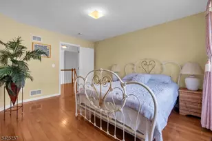 5 Emmons Ct, Bridgewater, NJ 08807 - Photo 39
