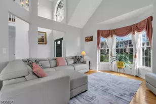 5 Emmons Ct, Bridgewater, NJ 08807 - Photo 9