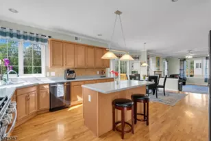 5 Emmons Ct, Bridgewater, NJ 08807 - Photo 15