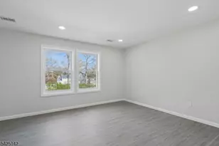 26 Hunterdon Rd, West Orange Township, NJ 07052 - Photo 25