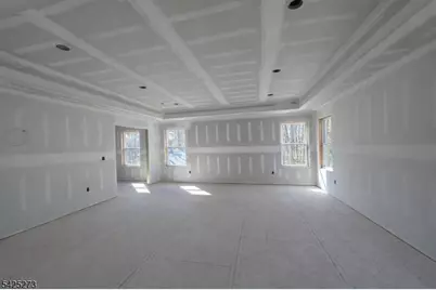 8 Chamberlain Ln, Mount Olive, NJ 07828 - Photo 7