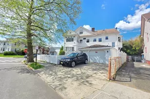 747 Canton St, Elizabeth, NJ 07202 - Photo 1