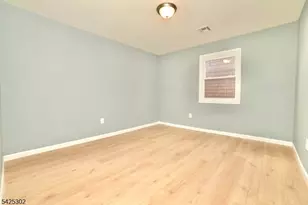 678 Highland Ave, Newark, NJ 07104 - Photo 27