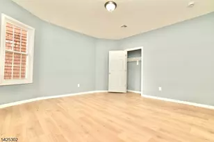 678 Highland Ave, Newark, NJ 07104 - Photo 17