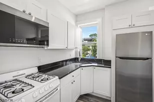 34 Main St Apt, Millburn, NJ 07041 - Photo 13