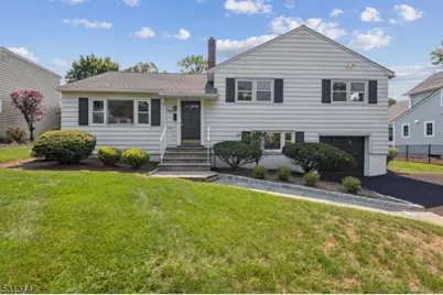 990 Washington Ave, Ho Ho Kus, NJ 07423 - Photo 1