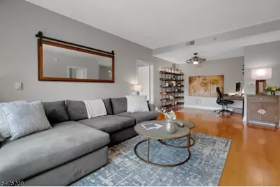 48 S Park St #507, Montclair Twp., NJ 07042 - Photo 5