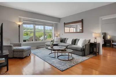48 S Park St #507, Montclair Twp., NJ 07042 - Photo 3