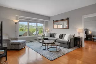 48 S Park St, Montclair Twp., NJ 07042 - Photo 3