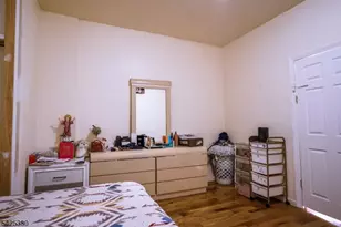 581 S 17th St, Newark, NJ 07103 - Photo 7