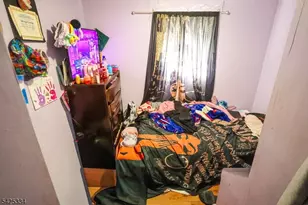 259 S 18th St, Newark, NJ 07103 - Photo 9