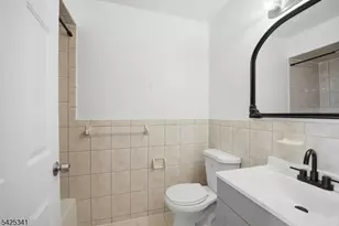 20 Wakeman Ave, Newark, NJ 07104 - Photo 15