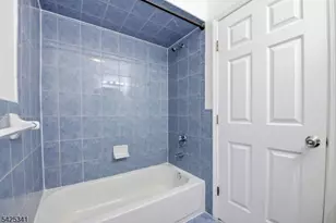 20 Wakeman Ave, Newark, NJ 07104 - Photo 9