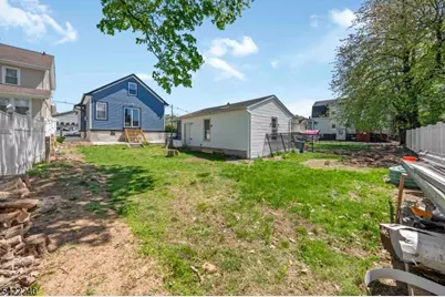 358 Marion St, Union Township, NJ 07083 - Photo 15