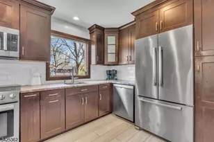 102 Hillcrest Dr, Wayne, NJ 07470 - Photo 19