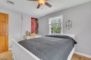 102 Hillcrest Dr, Wayne, NJ 07470 - Photo 11