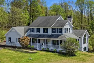 19 Allerton Rd, Clinton Township, NJ 08833 - Photo 1
