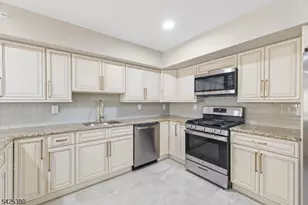 658 Market St, Paterson, NJ 07513 - Photo 1
