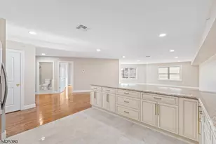 658 Market St, Paterson, NJ 07513 - Photo 17