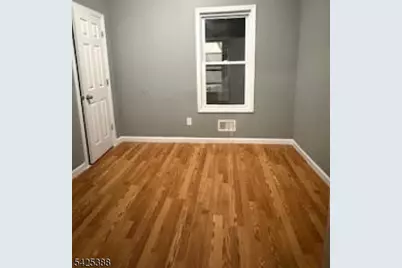 380 Halsted St, East Orange, NJ 07018 - Photo 11