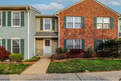118 Selby Ct, Franklin Township, NJ 08873 - Photo 1