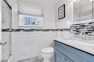 18 W Shawnee Trail, Jefferson Township, NJ 07885 - Photo 27