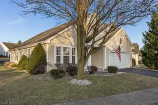 29 Victoria Dr, White Township, NJ 07823 - Photo 23