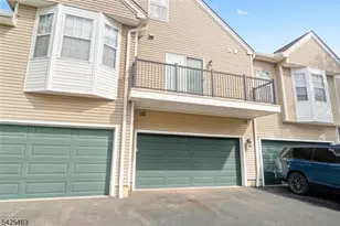40 Four Oaks Rd, Bedminster Township, NJ 07921 - Photo 15