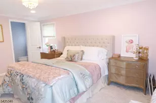 8 Alcott Dr, Livingston, NJ 07039 - Photo 13